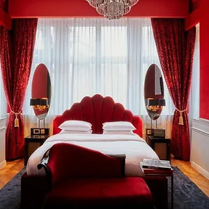 Provocateur 4*
