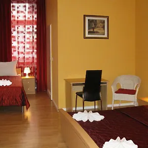 Hotel-pension Am Savignyplatz Pensión 2*