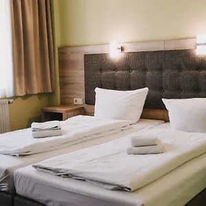 Guest house Hotel-pension Odin 2*