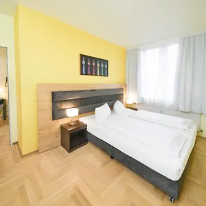 Amc Ku'damm * Berlin