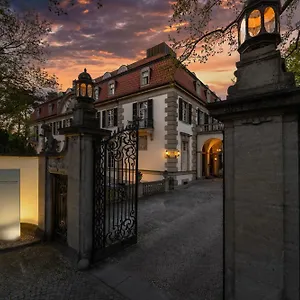 Schlosshotel Berlin 호텔 5*