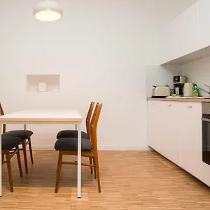 Primeflats - Aroser Allee * Berlin