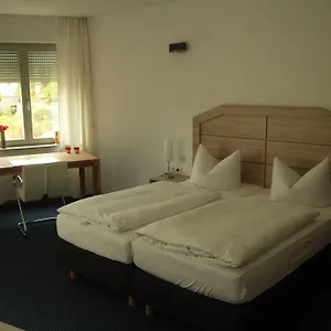 Pensionat Lindenstrasse Neuenhagen bei Berlin