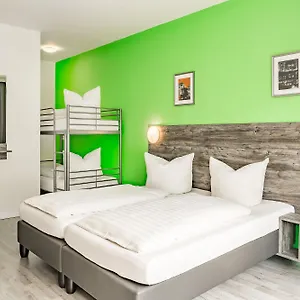 Alecsa Am Olympiastadion Hotel Berlin