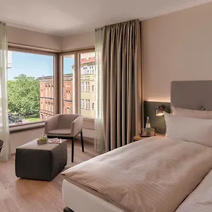 Hotel The Yard 4*