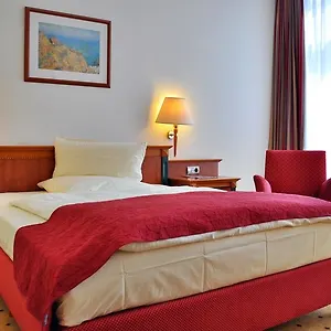 Hotel Steglitz International 4*