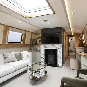Premium Hausboot Am Pichelssee - Madam President Berlín