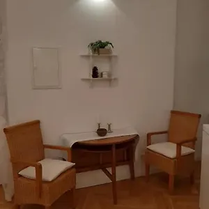 Cosy One Bedroom Berlin