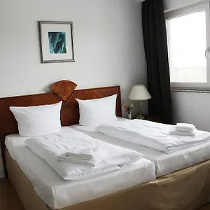 Elegant Apartotel Апарт-отель Берлин
