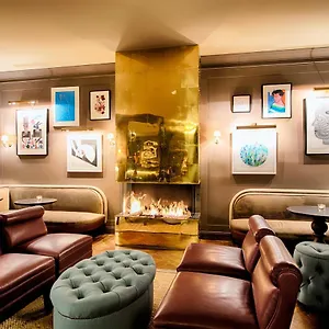 Hotel Mondrian Am Checkpoint Charlie