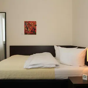 Hotel Luetzow 3*