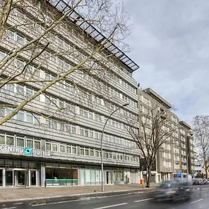 Titanic Comfort Kurfürstendamm Hotel 3*
