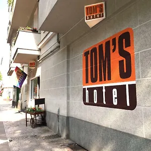 Hotel Tom's