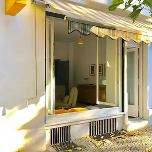 Ladenwohnung In Kreuzberg Mit Parkplatz In Einer Tiefgarage * Berlin