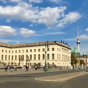 Apartment Mediterrane Luxusferienwohnung 5, Berlin- Koepenick, Am Mueggelsee