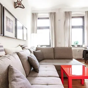 Kurfurstenstrasse Apartment Berlin
