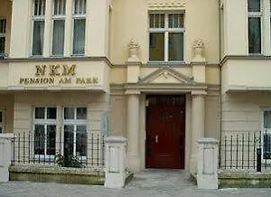 Hotel Am Park 3*