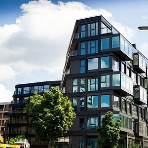 Wilde Berlin, Checkpoint Charlie 4* Berlin