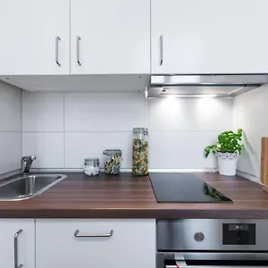 Apartment Wichertstrasse 47 Berlin