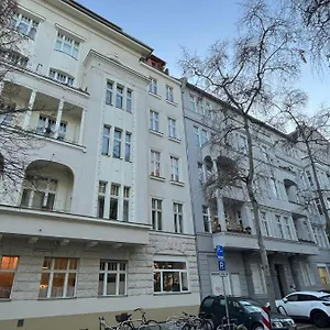 Central, Charming Studio For Up To 3 People In Historic Building Apartment Berlin