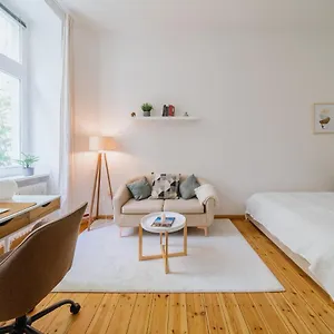 Cozy In Schoneberg - Perfect & Quiet Location Apartment Berlin