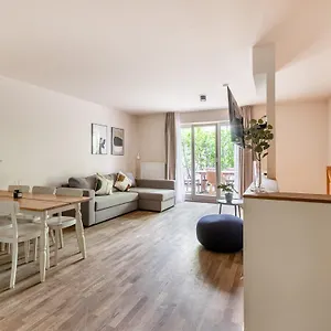 Schoenhouse Street Aparthotel Berlin