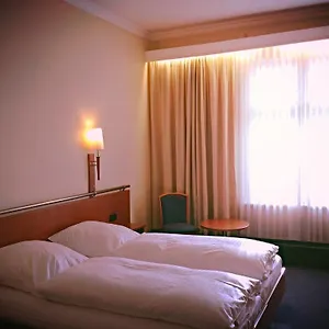 Hotel Kurfürst Am Kurfürstendamm 3*