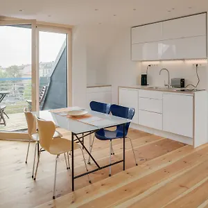 Aparthotel Smartloft & Art 4*