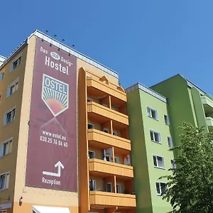 Hostel Ostel - Ddr Berlin
