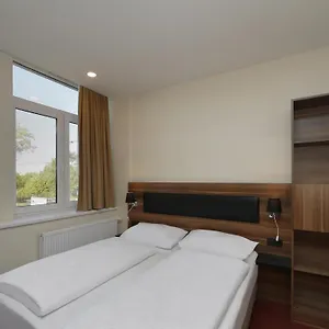 Hotell Berlin-adlershof