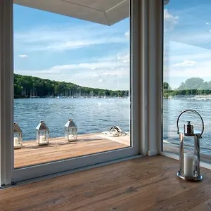 Hausboot Grunewald Bådhotel *