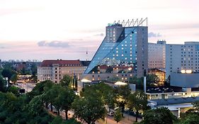 Hotel Estrel Berlin Exterior photo