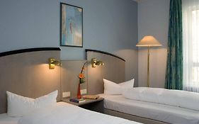 Hotel Alt Tempelhof Berlin Room photo