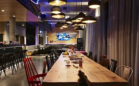 Moxy Berlin Ostbahnhof photos Exterior