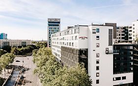 Hotel Vienna House Easy by Wyndham Berlin Friedrichshain Exterior photo